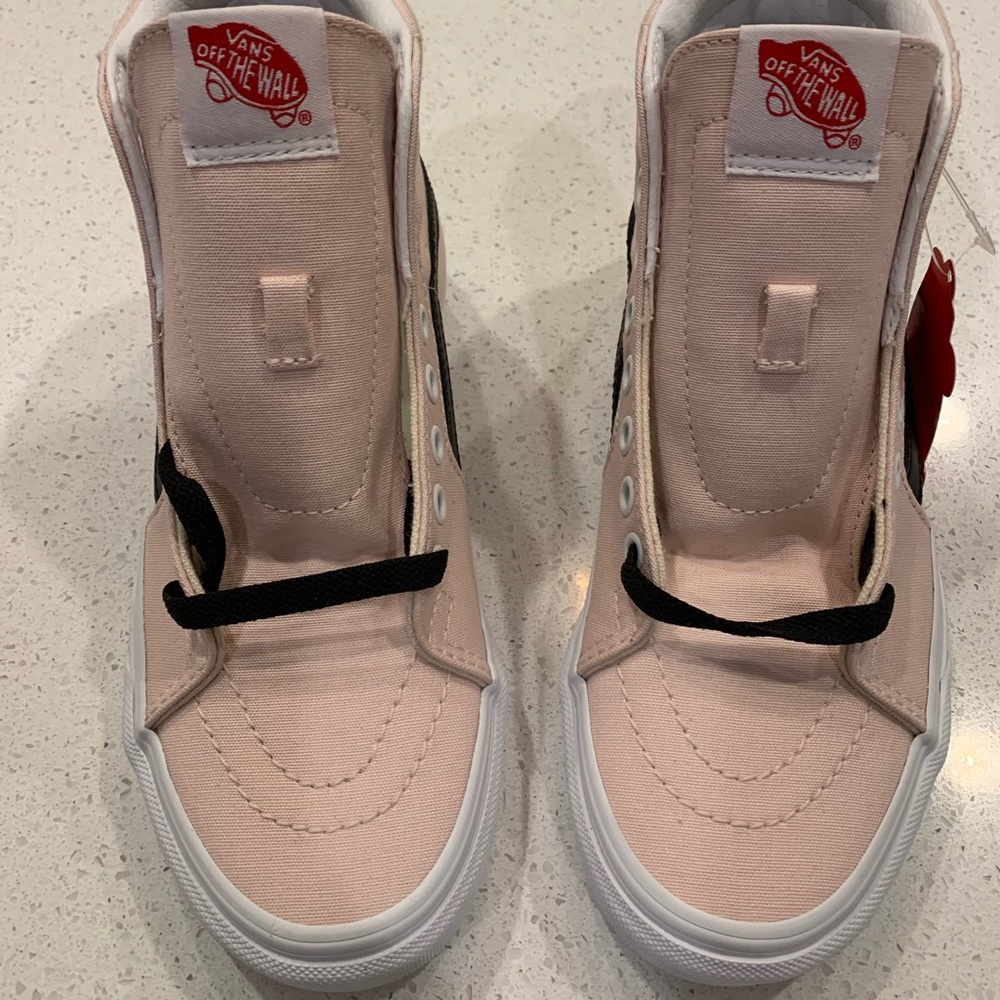 Van never worn (no low balling THANKS)